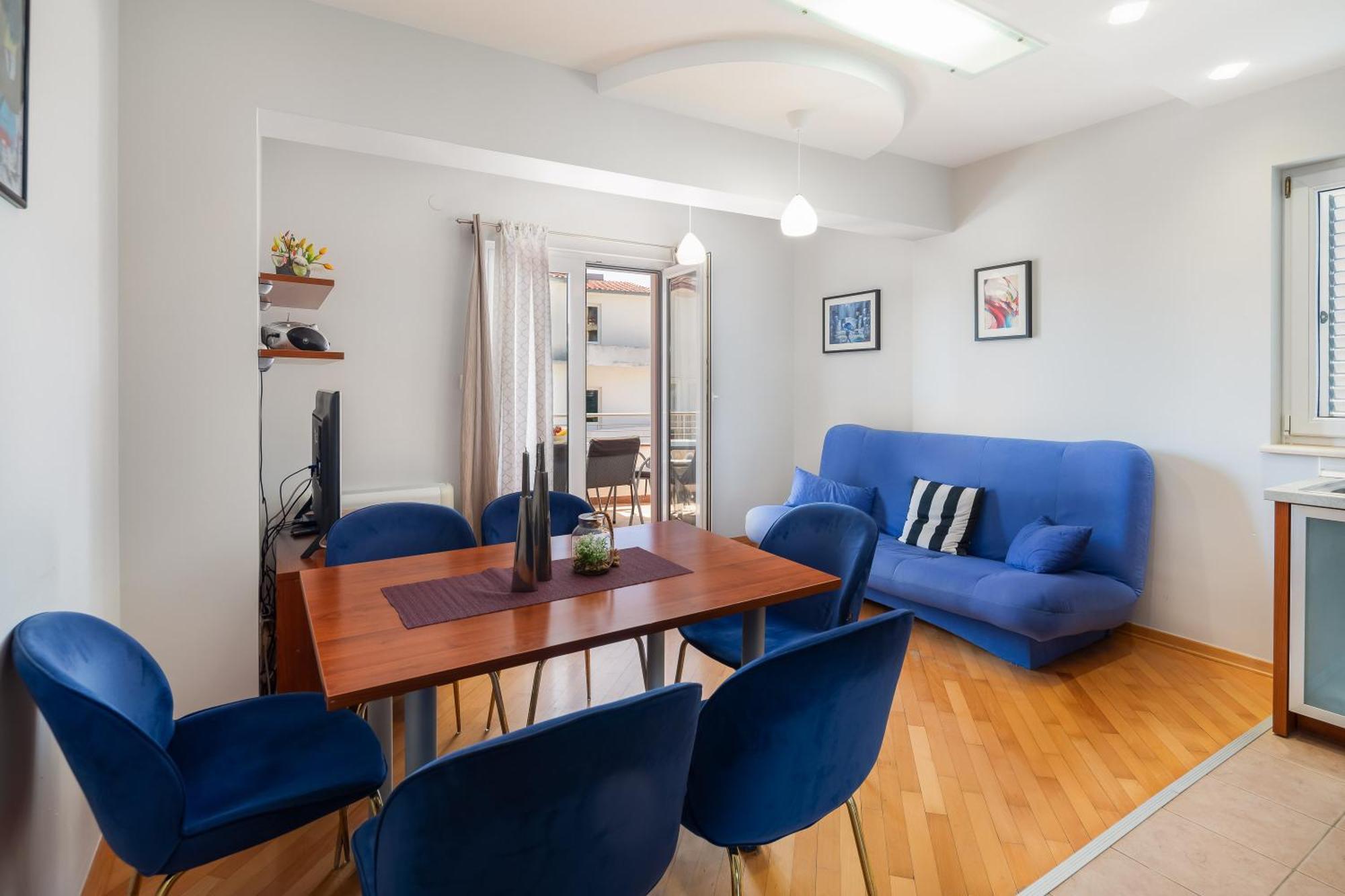 Brkic Apartments With Private Parking Макарска Номер фото